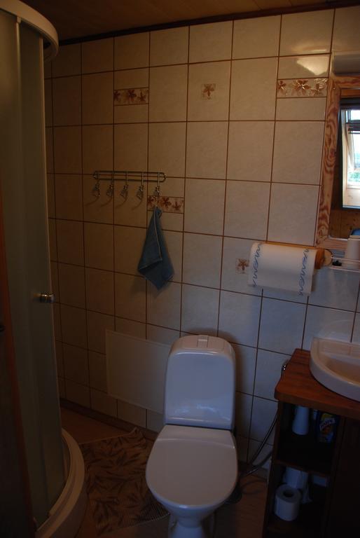 Avinurme Hostel Habitación foto